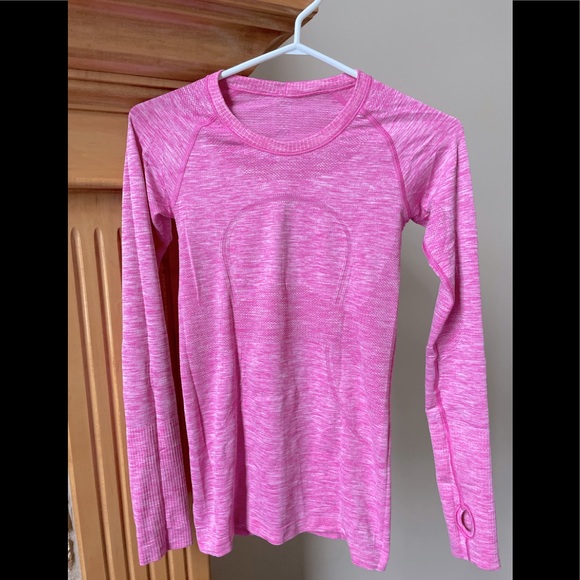 lululemon athletica Tops - Luluemon Pink Size 4 Top